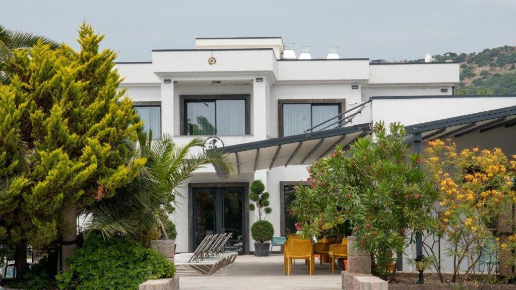 Club Kavala Beach Hotel Assos Екстериор снимка