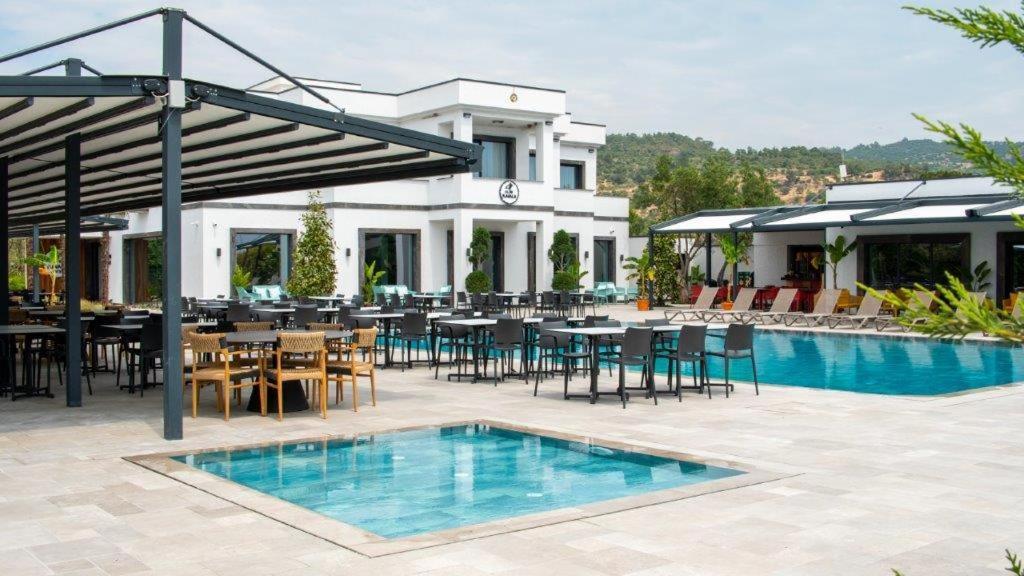 Club Kavala Beach Hotel Assos Екстериор снимка