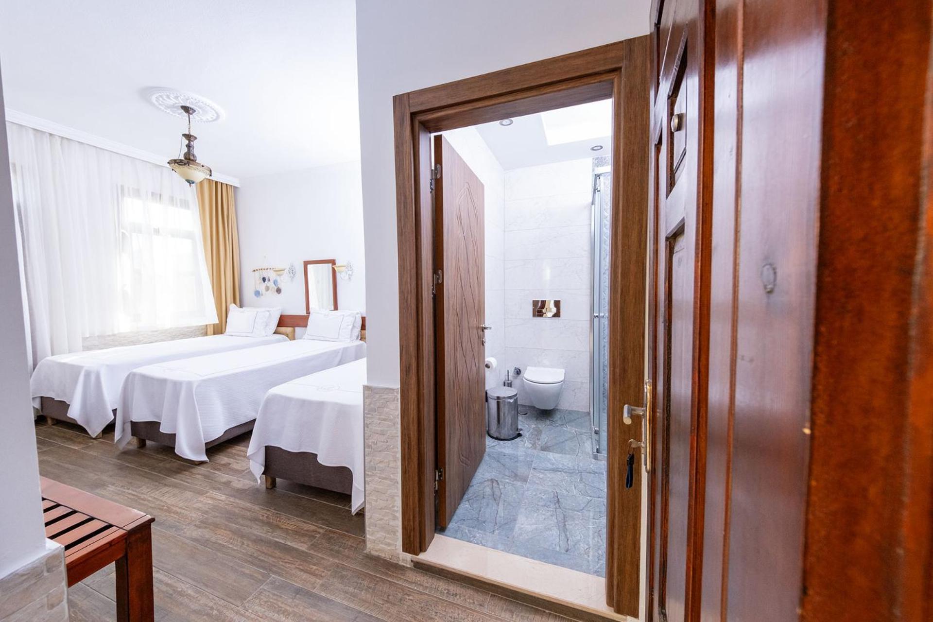 Club Kavala Beach Hotel Assos Екстериор снимка